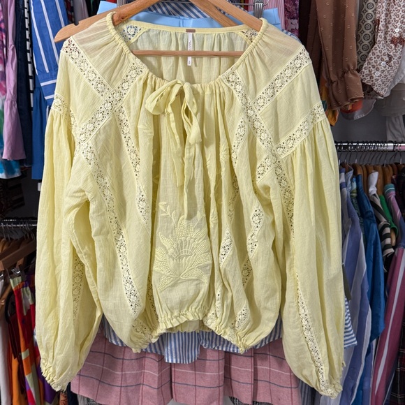 Free People Tops - Free People Victorian Crochet Lace Blouse Small Yellow